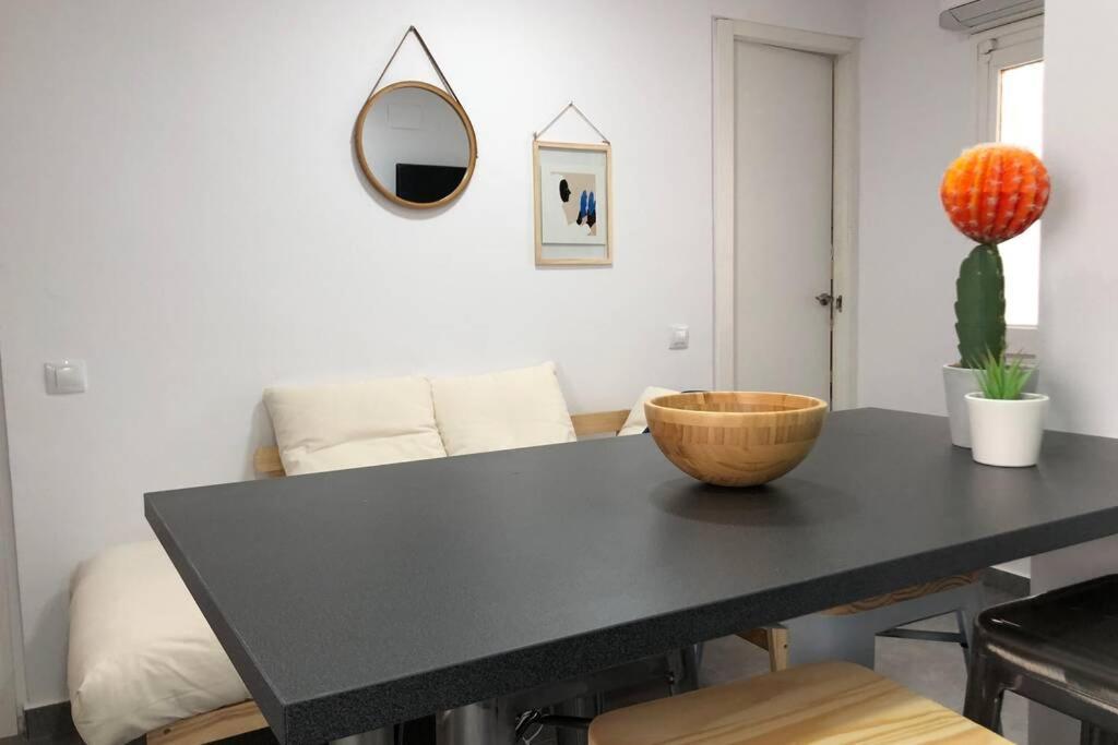 M4 Cool Terrace. 1 Min To Metro. 15 Min To Center Apartment เอสปูเกส เด โยเบรกาต ภายนอก รูปภาพ