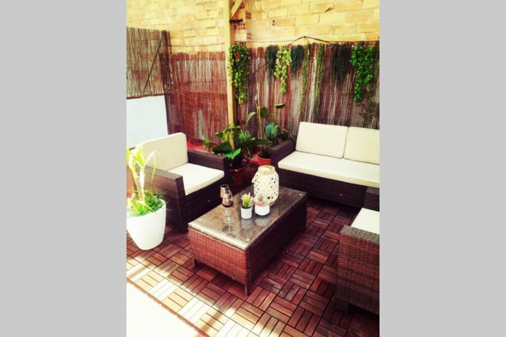 M4 Cool Terrace. 1 Min To Metro. 15 Min To Center Apartment เอสปูเกส เด โยเบรกาต ภายนอก รูปภาพ
