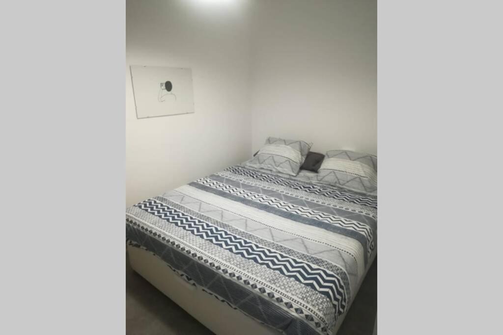 M4 Cool Terrace. 1 Min To Metro. 15 Min To Center Apartment เอสปูเกส เด โยเบรกาต ภายนอก รูปภาพ